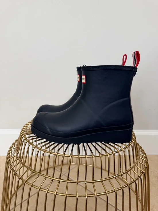 Hunter Black Rain Boots Short - Women’s size 6 EU 37 Waterproof - Picture 4 of 7